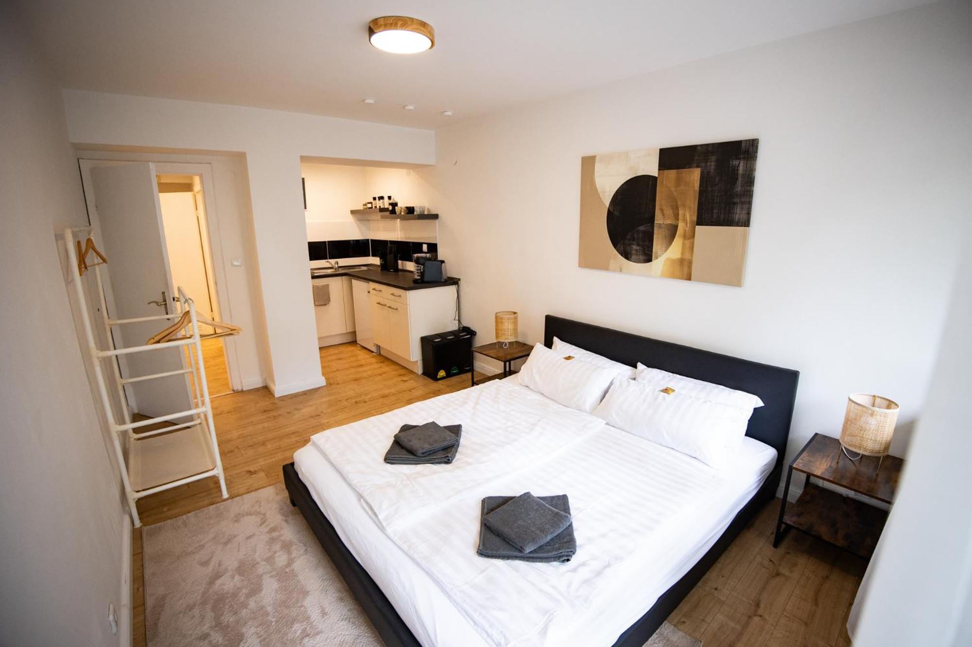 Me Living Bad Pyrmont Innenstadt 10 Meter Balkon Екстериор снимка
